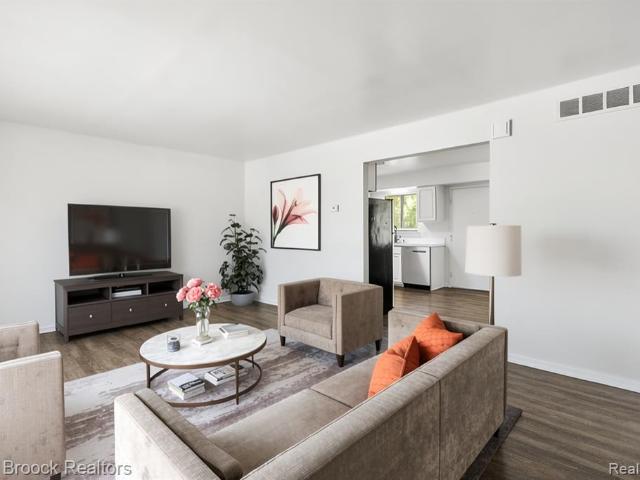 Condo for sale in Southfield, Michigan