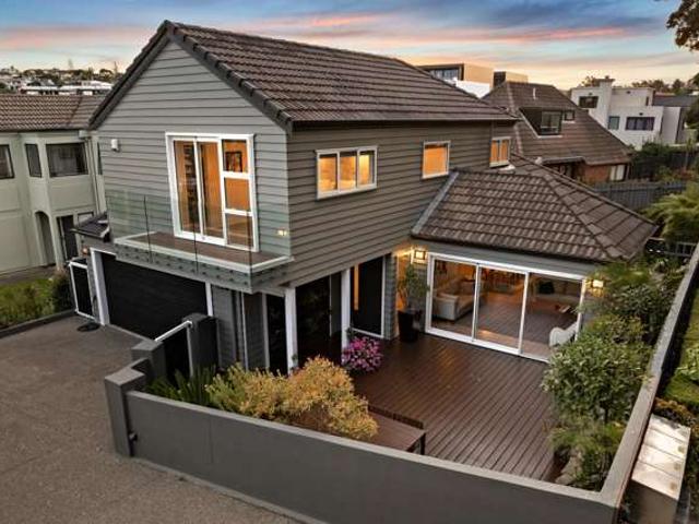 House for sale in Whangaparaoa