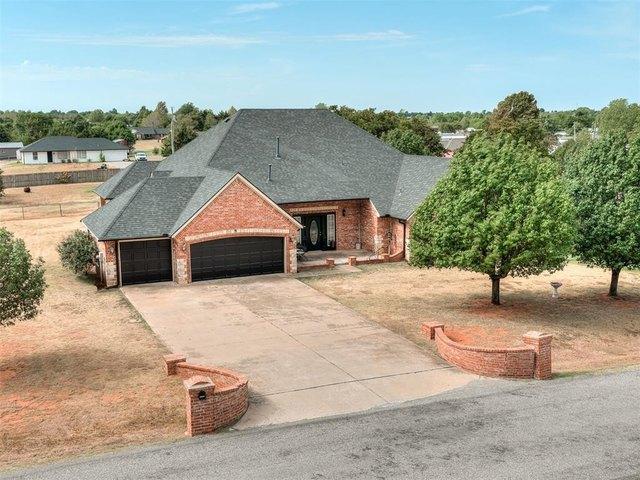 House for sale in Blanchard, McClain County