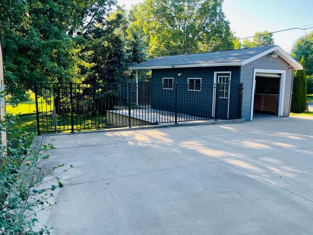 House for sale in Whiteside, Illinois