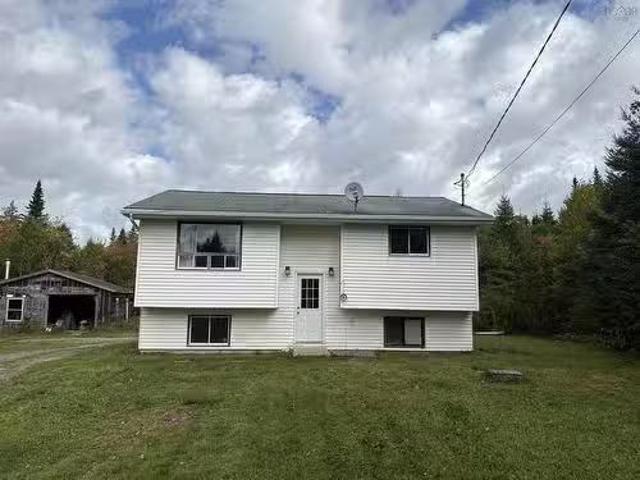 House for sale in Watt Section
