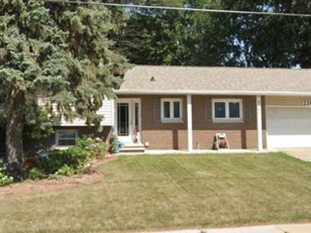 House for sale in Ashwaubenon, Wisconsin