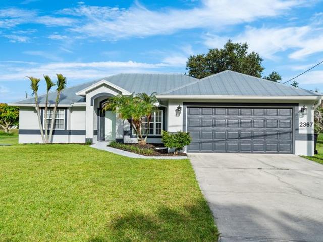 House for sale in Port Saint Lucie, Florida