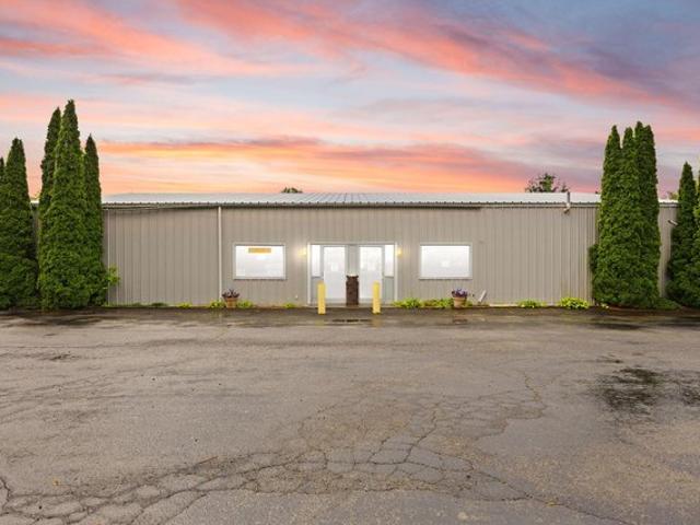 House for sale in Jamestown, Kentucky