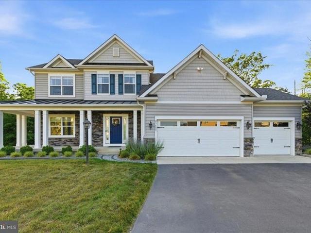 House for sale in California, Maryland