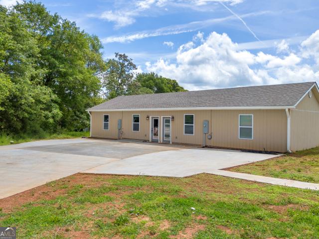 House for sale in Hartwell, Georgia