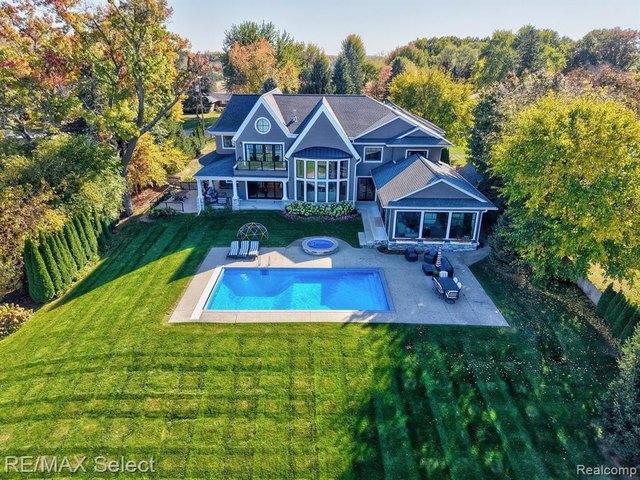 House for sale in Fenton, Genesee County