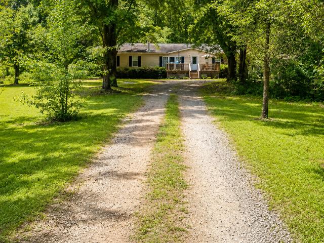 House for sale in Zebulon, Georgia