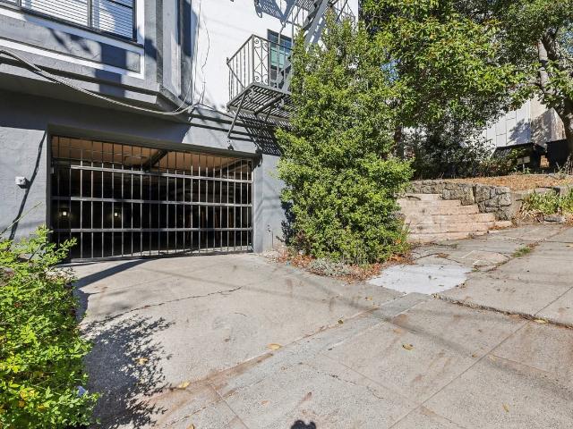 Apartment for rent in Berkeley, California