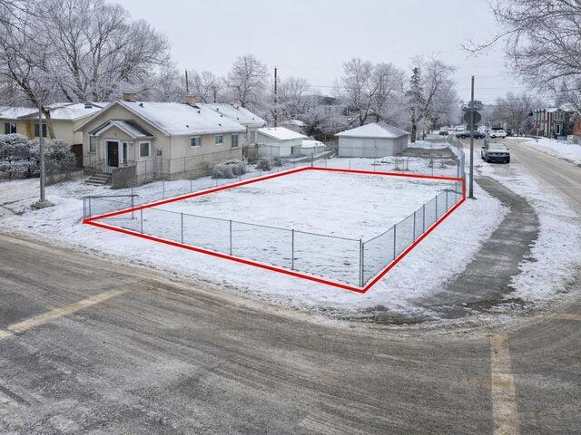 Land for sale in Northwest, Alberta