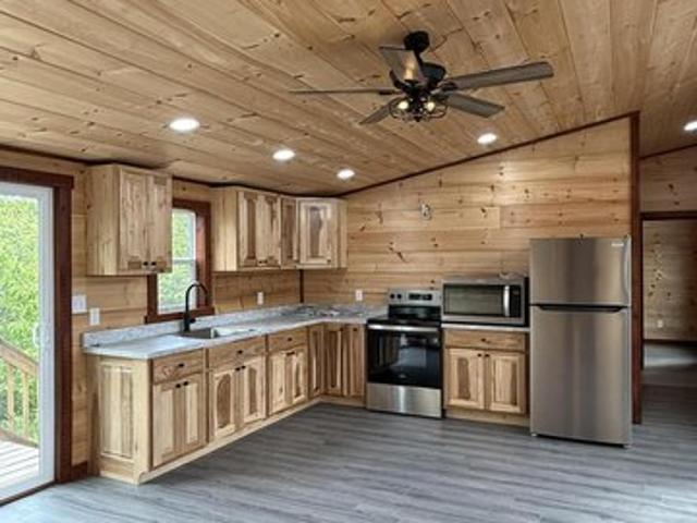 House for sale in Mount Olivet, Kentucky