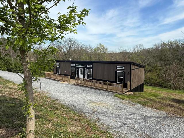 House for sale in Mount Olivet, Kentucky