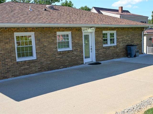 Commercial for sale in California, Washington County
