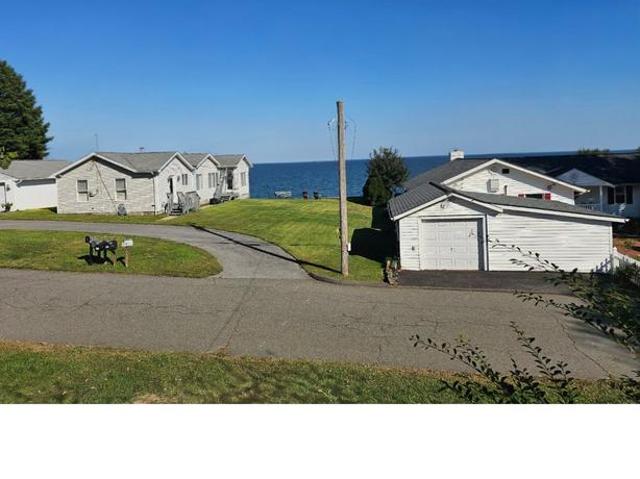 House for sale in Dares Beach, Prince Frederick