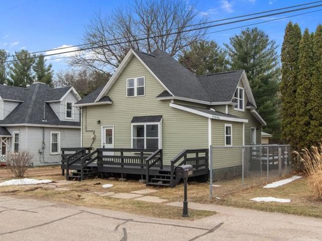 House for sale in Redgranite, Wisconsin
