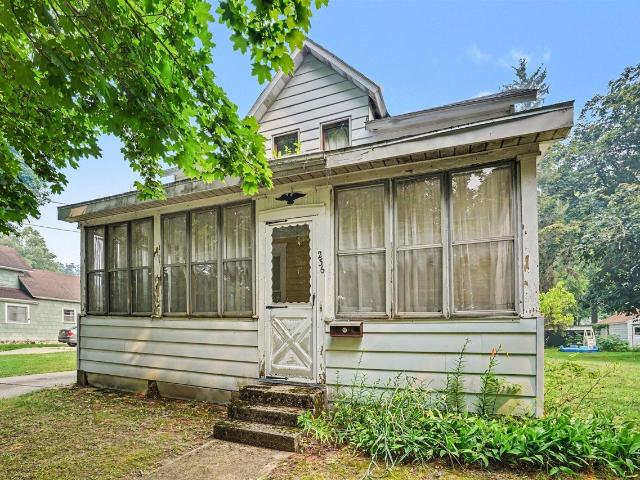 House for sale in Allegan, Michigan
