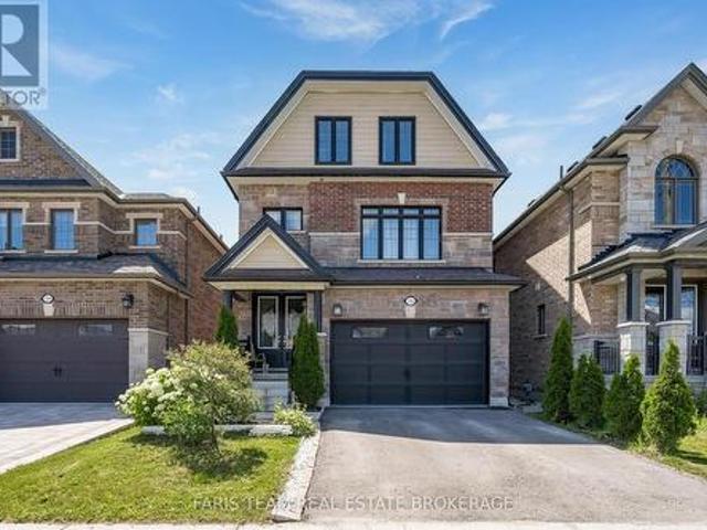 House for sale in New Tecumseth, Ontario
