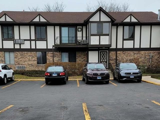 Condo for sale in Bensenville, Illinois