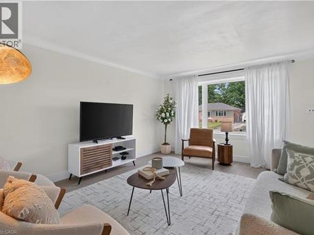 House for sale in Burlington, Ontario