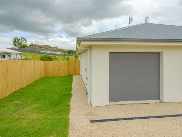 Apartment for rent in Southside, Queensland