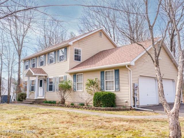 House for sale in Saylorsburg, Pennsylvania