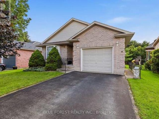 House for sale in Fingal, Ontario