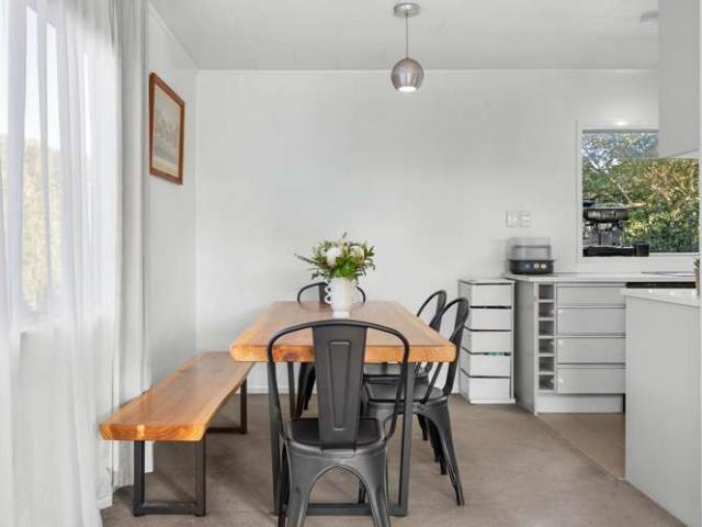 House for sale in New Lynn, Oroua County
