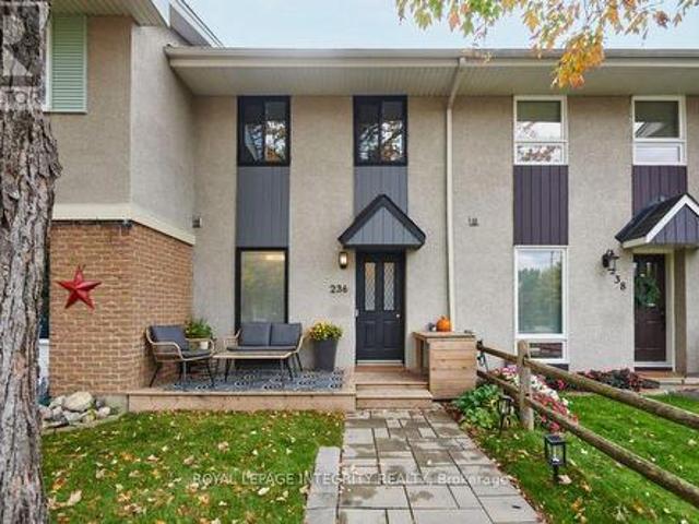 House for sale in College, Ottawa