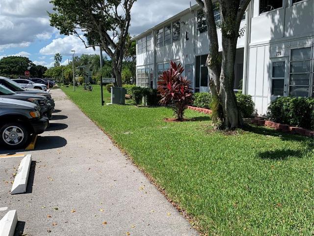Condo for sale in Deerfield Beach, Florida