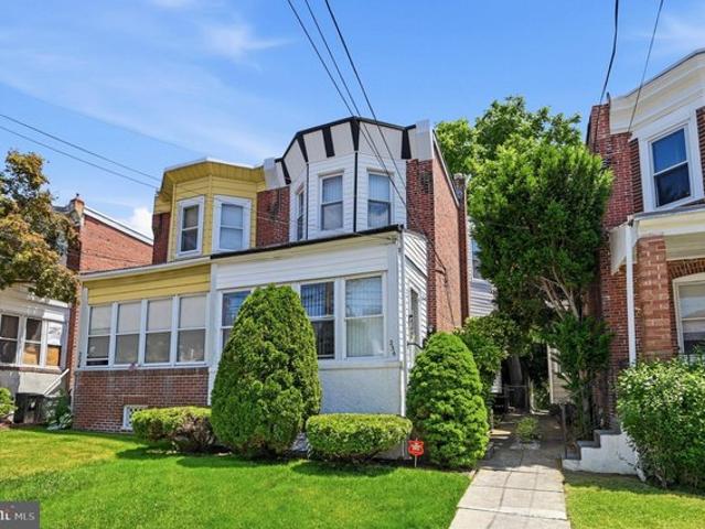 Townhouse for sale in Delco, Pennsylvania