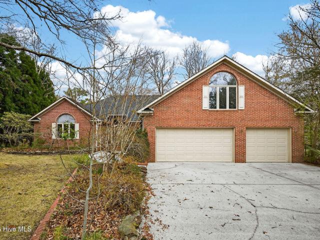 House for sale in Hampstead, North Carolina