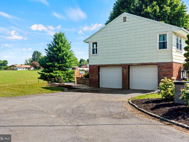 House for sale in Cumberland, Pennsylvania