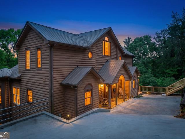 House for sale in Helen, Georgia