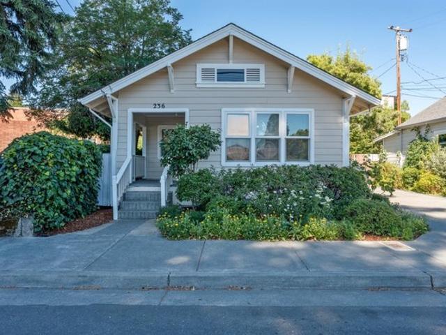 House for sale in Willits, California