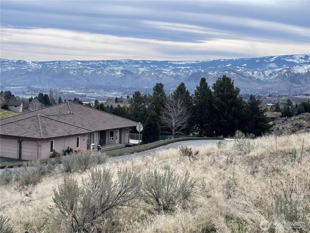 Land for sale in Wenatchee, Washington