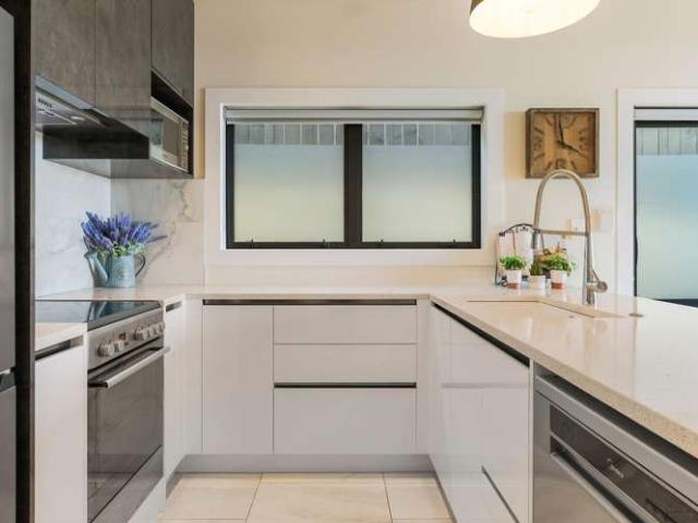 House for sale in Whangaparaoa