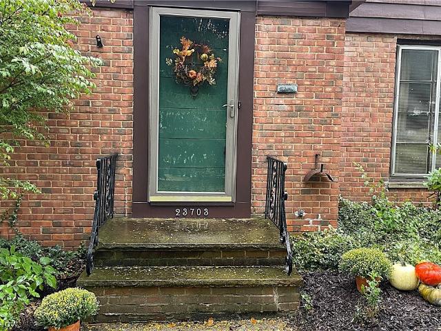 House for sale in Beachwood, Cuyahoga County