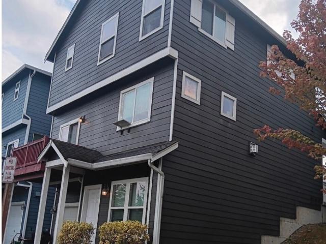 House for sale in Kent, Washington