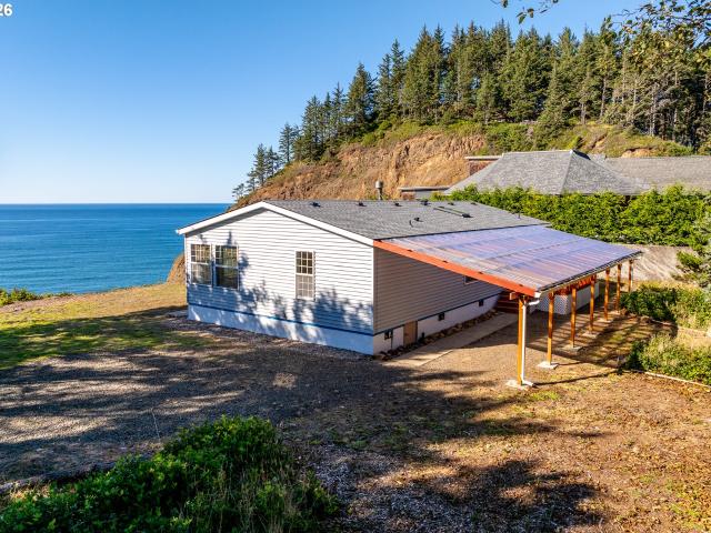 House for sale in Oregonia