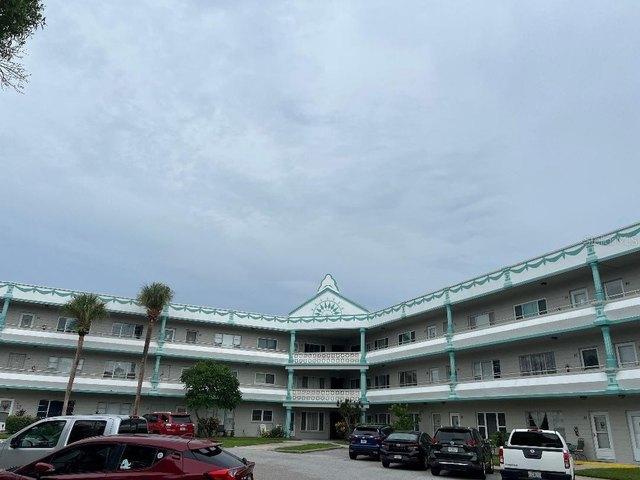 Condo for sale in Clearwater, Florida