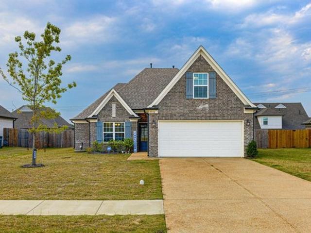 House for sale in Southaven, Mississippi
