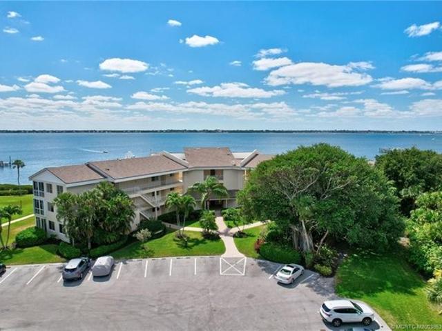 Condo for sale in Stuart, Florida