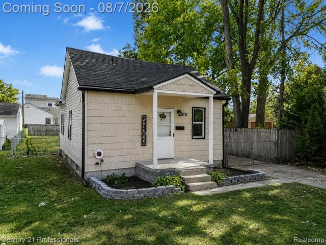 House for sale in Dearborn Heights, Michigan