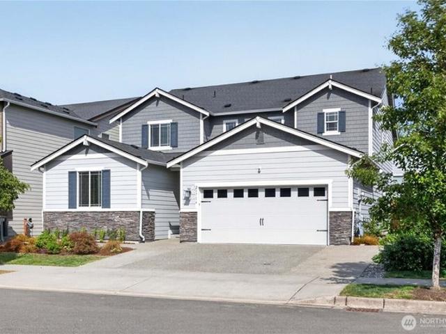House for sale in Maple Valley, Washington