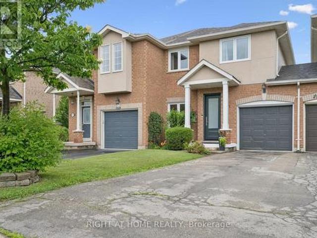House for sale in Oakville, Ontario