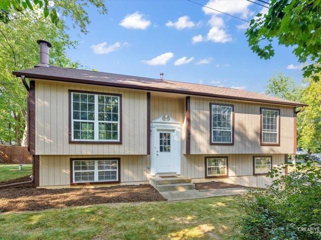 House for sale in Lake Zurich, Lake County