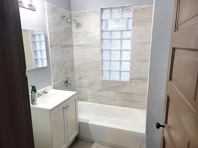 House for sale in Milwaukee, Wisconsin