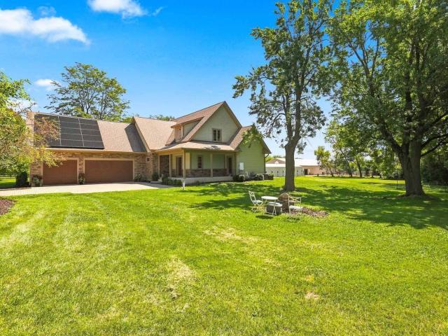 House for sale in Illinois