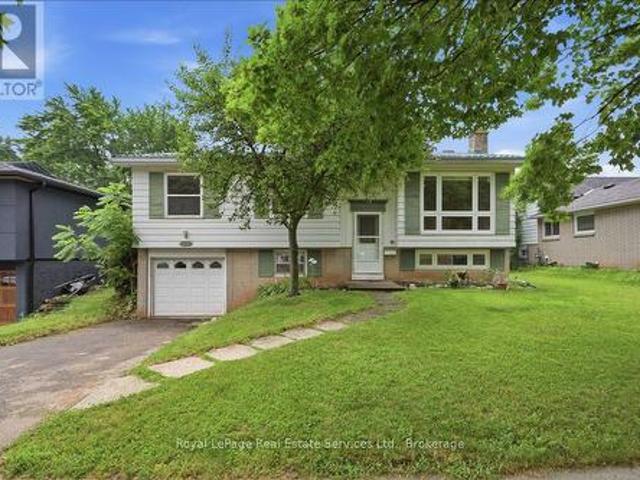House for sale in Oakville, Ontario