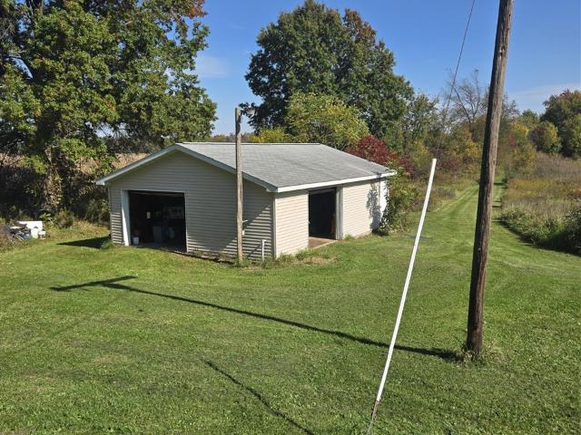 House for sale in Clarendon Township, Calhoun County